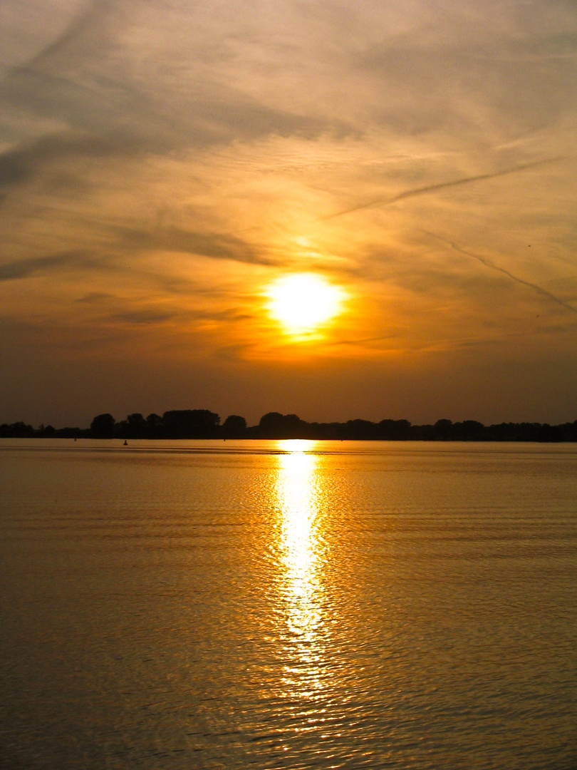 wasser sonnenuntergang