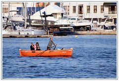 Wasser-Taxi - Endlich Fahrgäste.