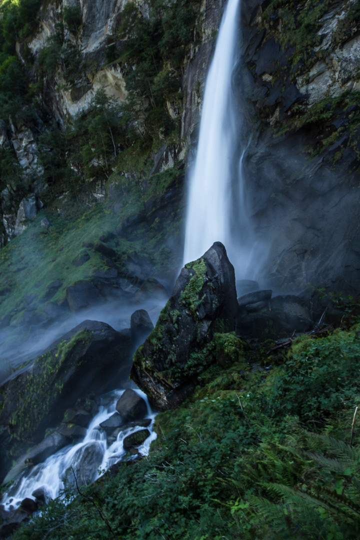 wasser und stein (1 von 1)