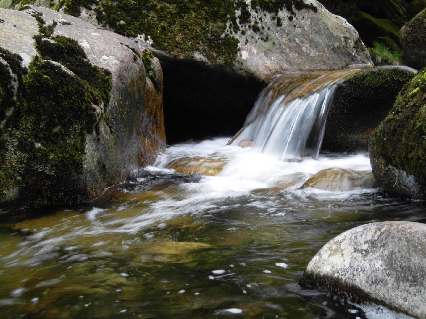 Wasser und Stein