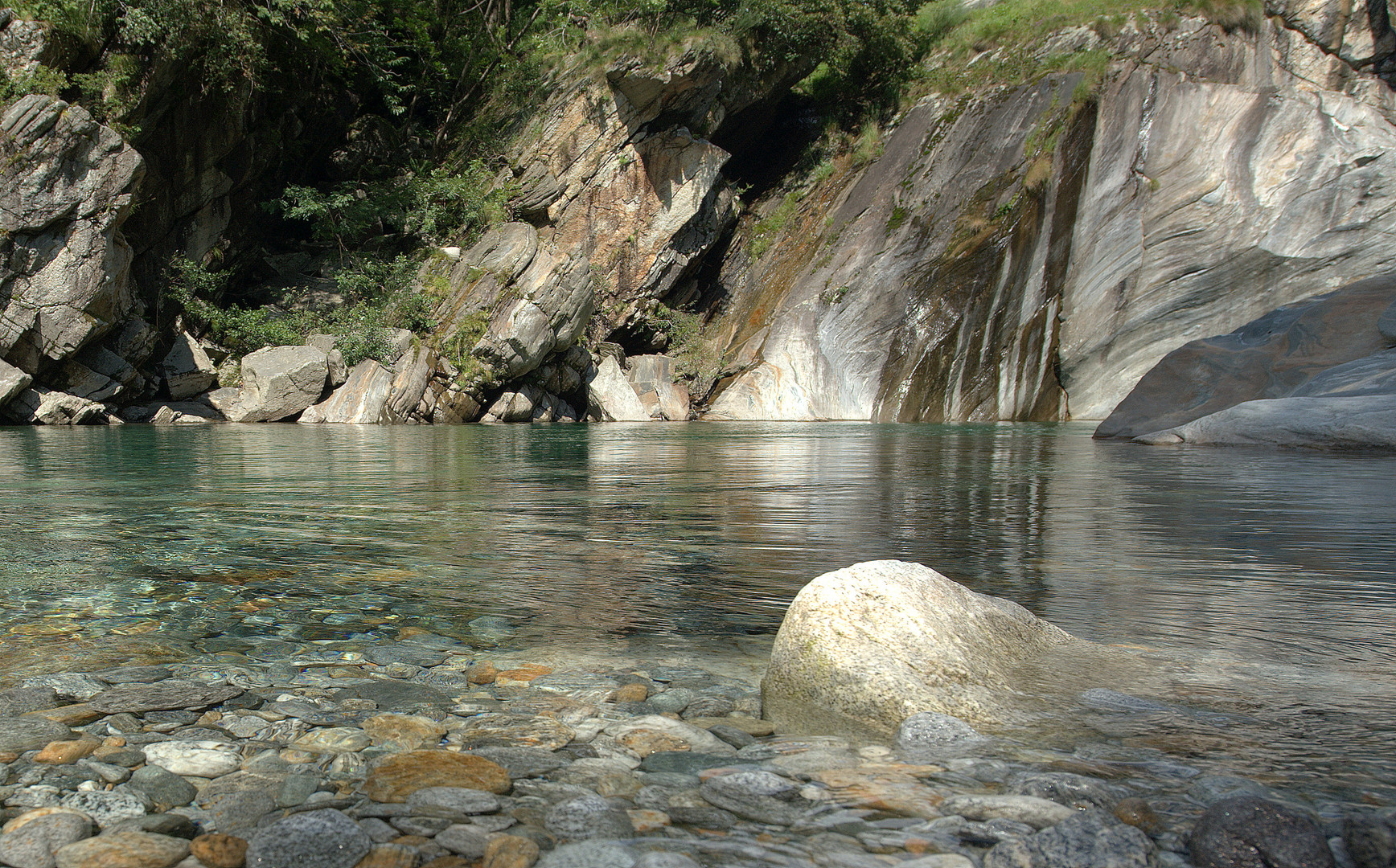 Wasser und Stein