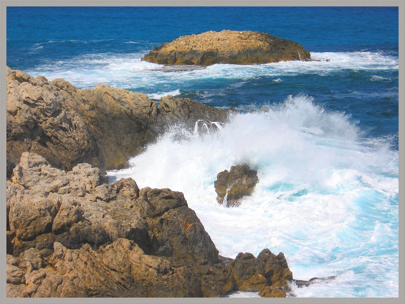 Wasser und Stein Cala Ratjada/April 2006