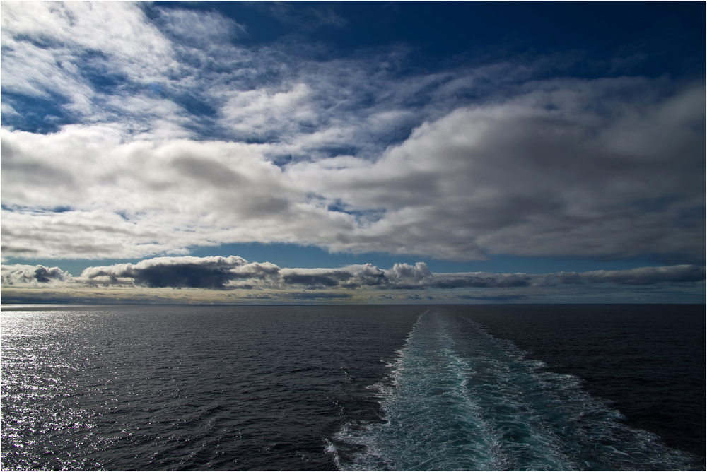 Wasser und Wolken