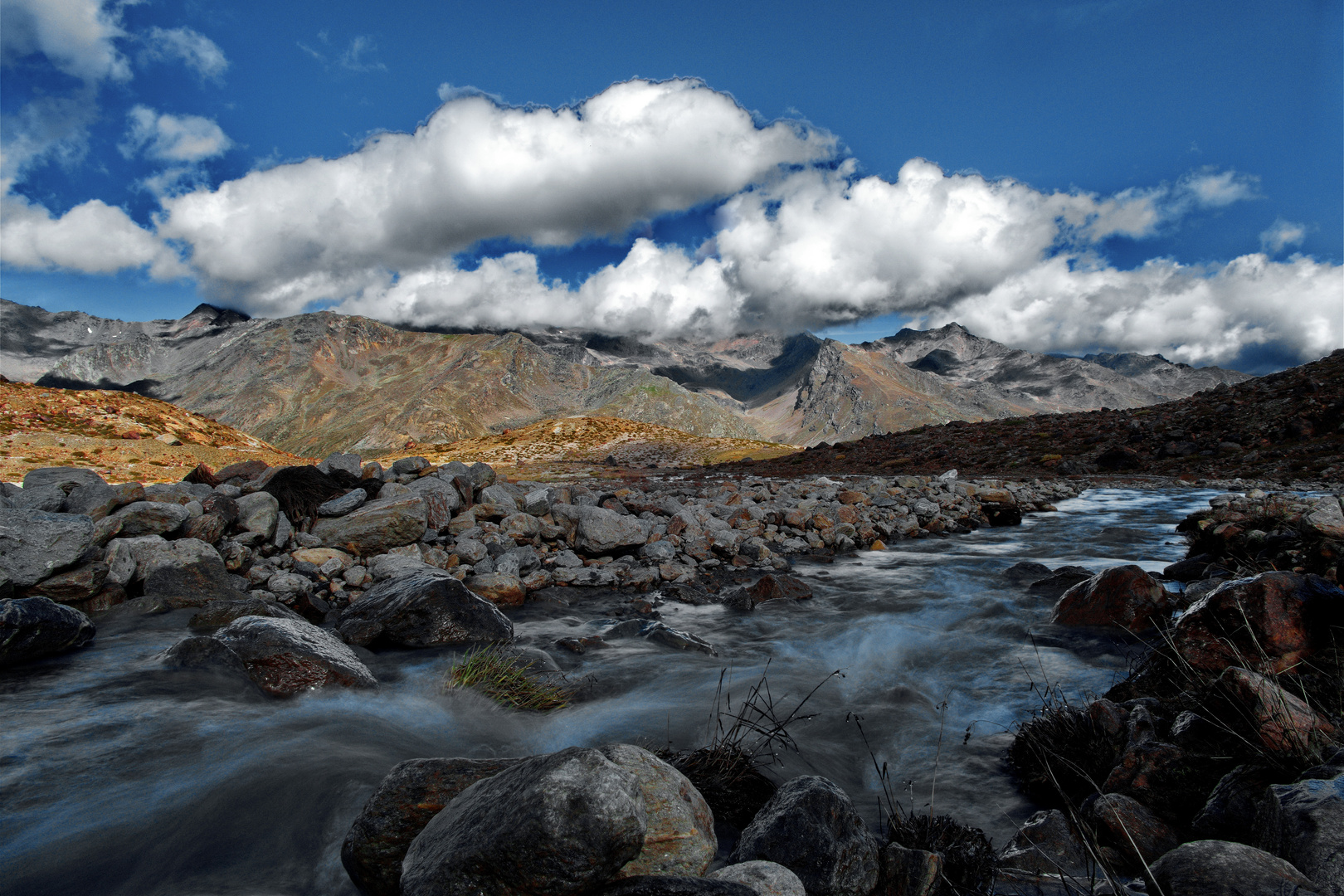 Wasser und Wolken