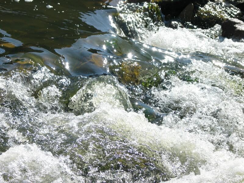 Wasser wie eingefroren 3