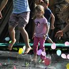 Wasserballontrampolin