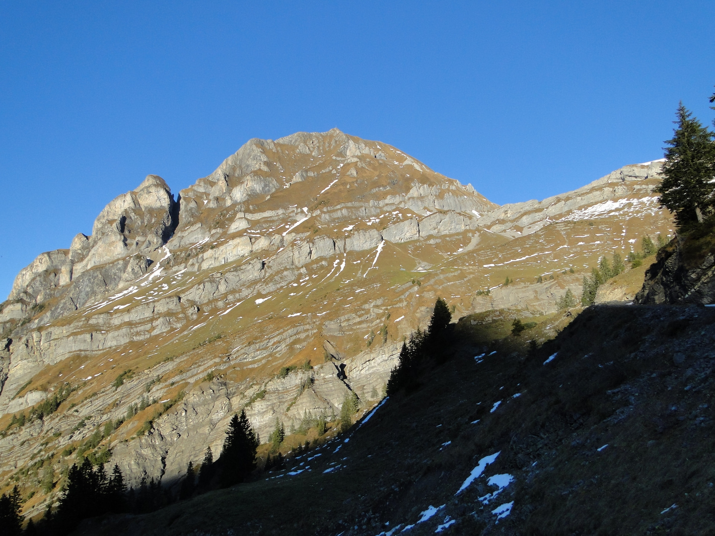 Wasserbergfirst 2341m im Muotathal