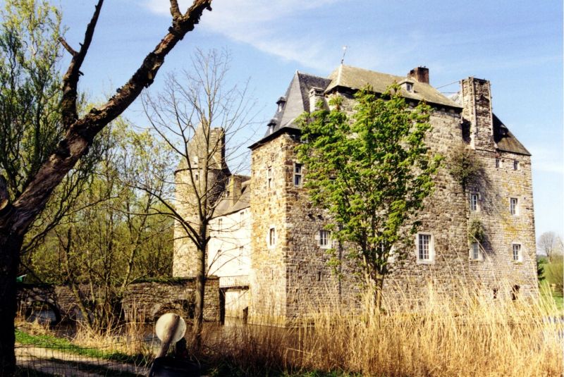 Wasserburg Graal bei Montzen