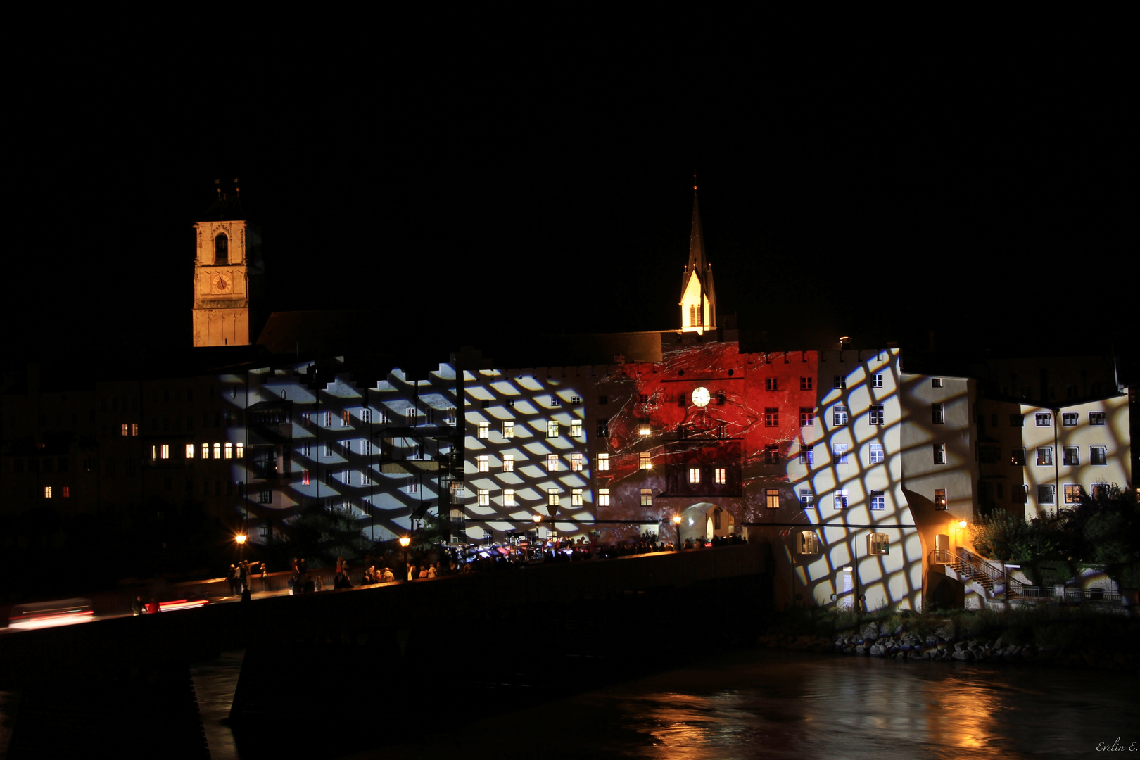 Wasserburg Leuchtet