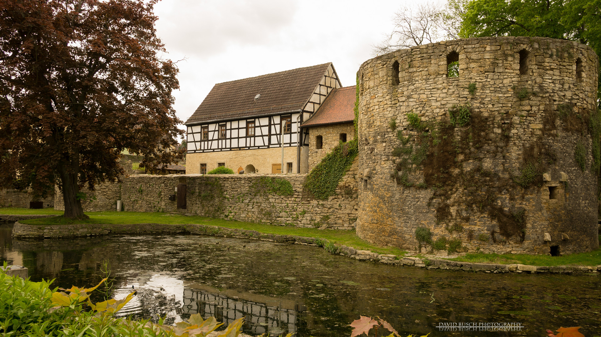 Wasserburg Schkölen 02