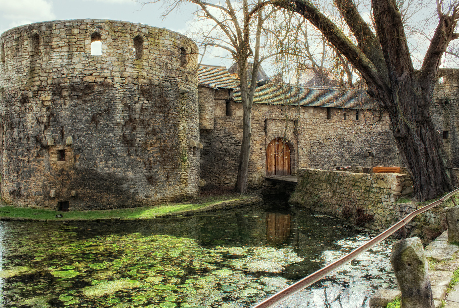 Wasserburg Schkölen