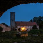 Wasserburg Zilly im Regen