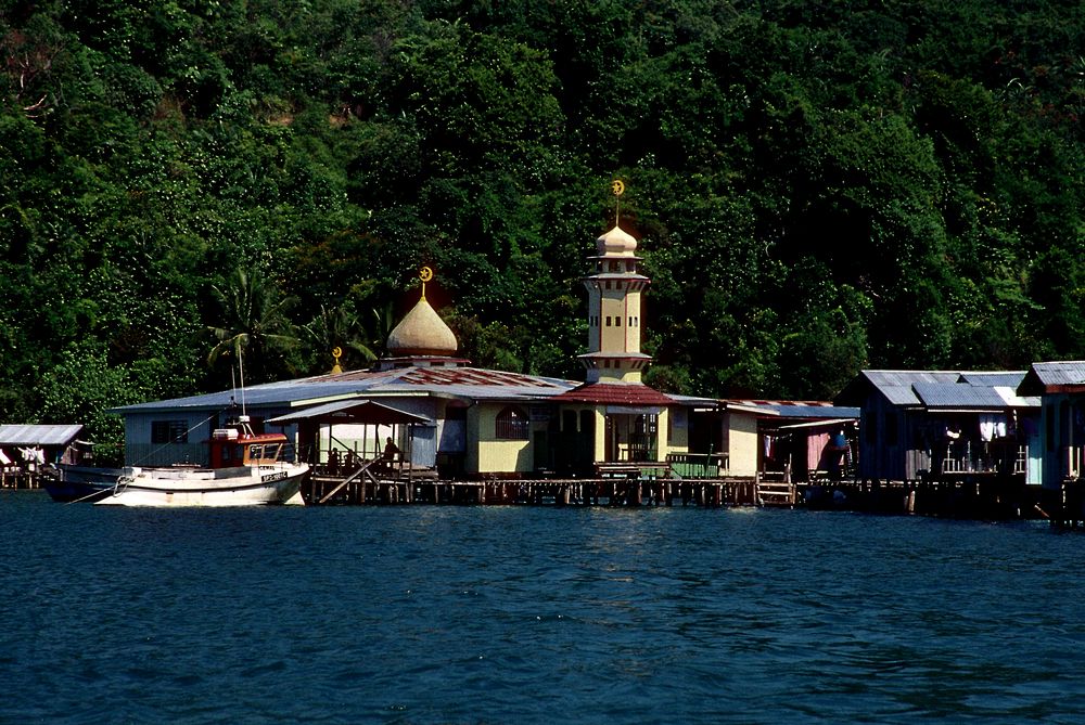 Wasserdorf bei Sandakan