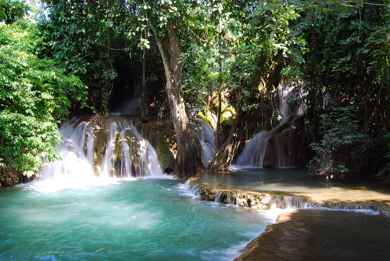 Wasserfälle im Oberlauf vom Tad Se