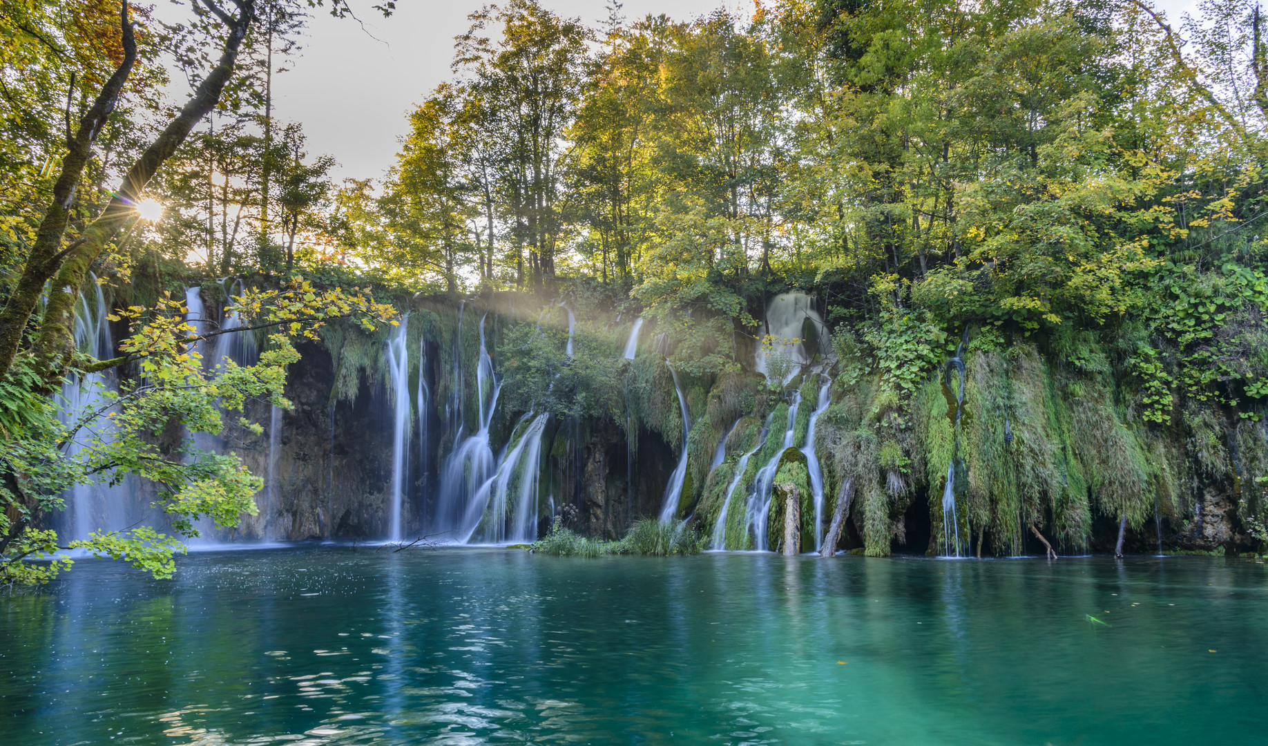 Wasserfall 1, Obere Seen, Nationalpark Plitvicer Seen, Kroatien