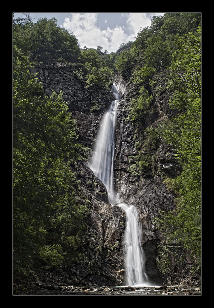 ... Wasserfall #2 ...