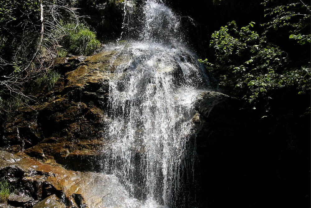 * Wasserfall *