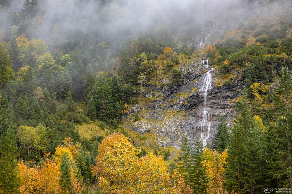 Wasserfall am Ahornboden