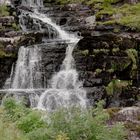 Wasserfall am Annascaul Lake