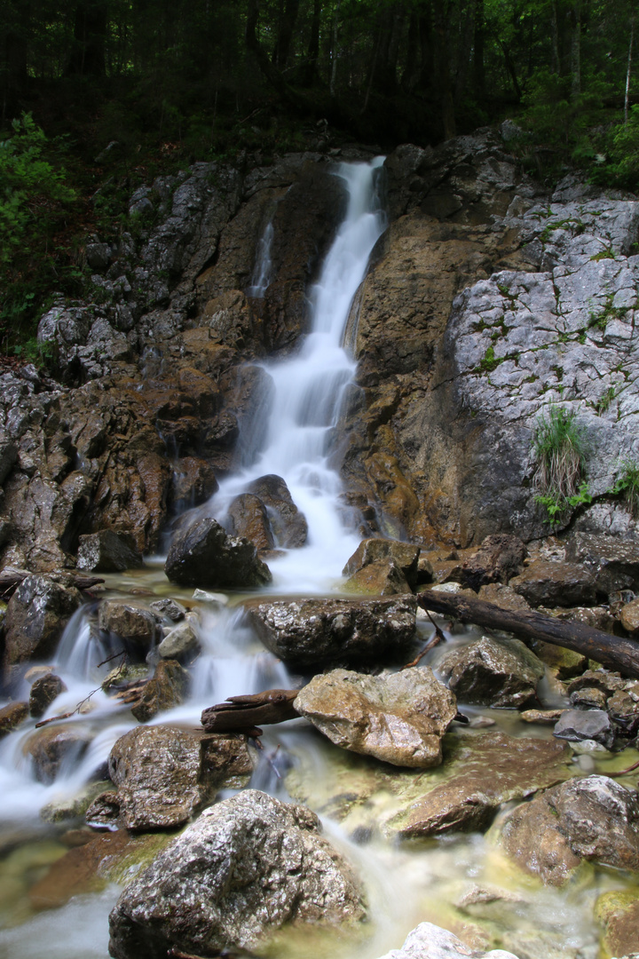 Wasserfall am Eibsee
