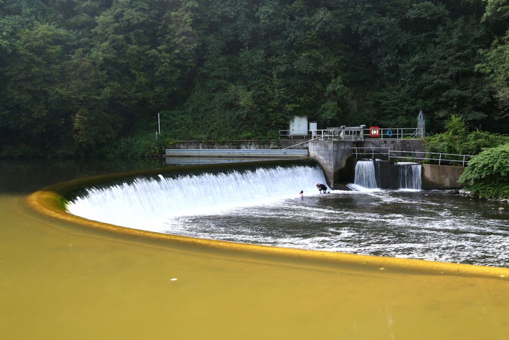 Wasserfall am Klärwerk Burg II