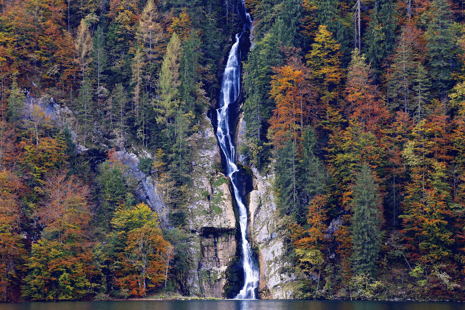 Wasserfall am Königssee