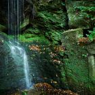 Wasserfall am Lost Place (Beuthenfall in der Sächsischen Schweiz)