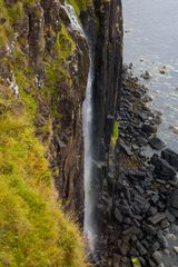 *** Wasserfall am Meer ***