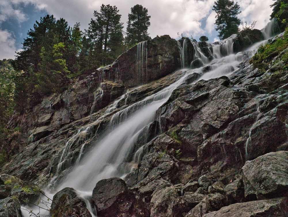 Wasserfall am Morskie Oko