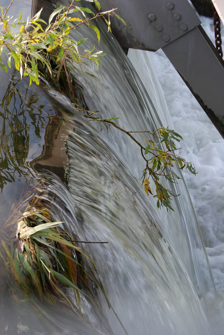 Wasserfall am Speerwerk Belfeld