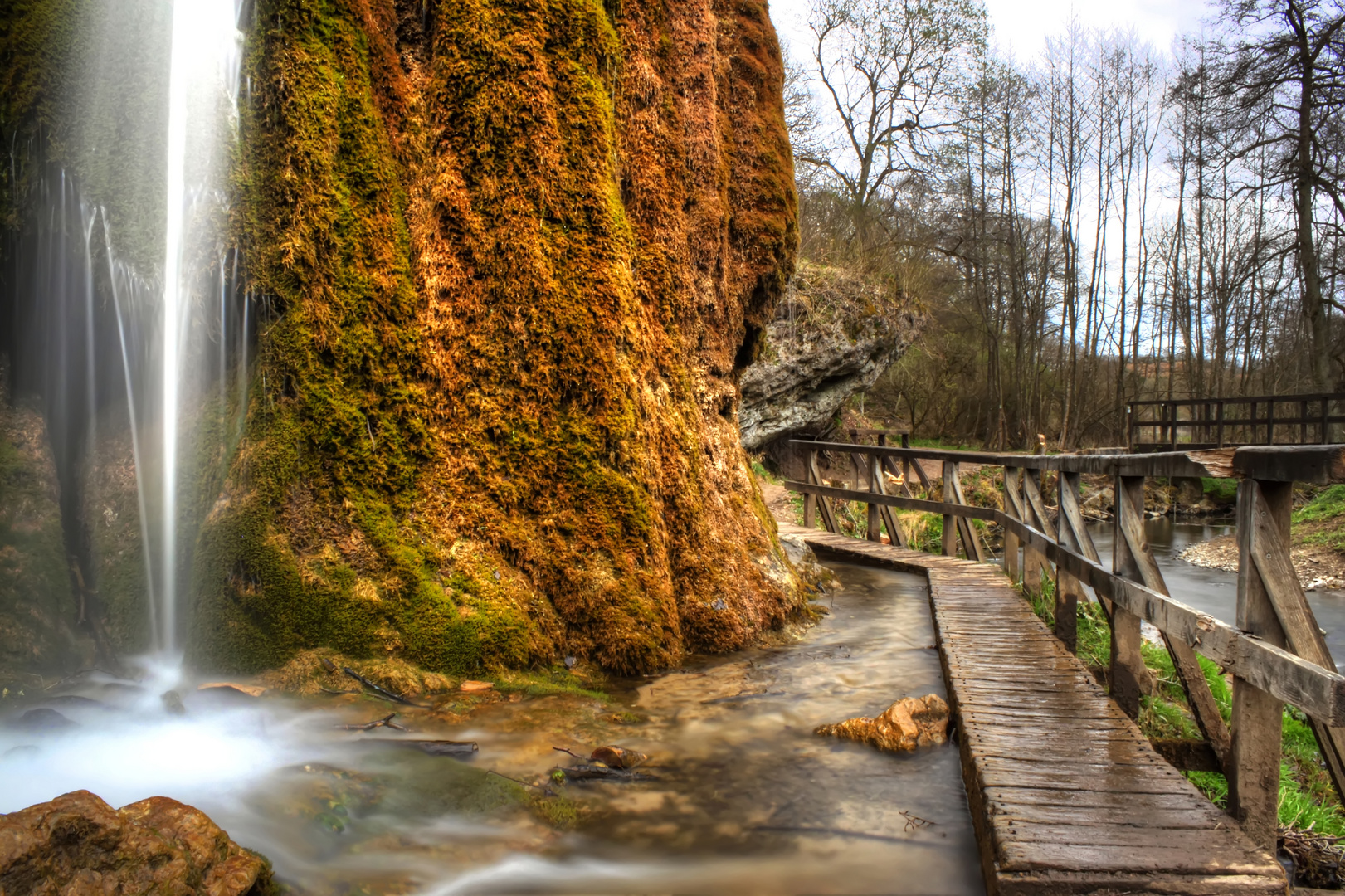 Wasserfall am Steg