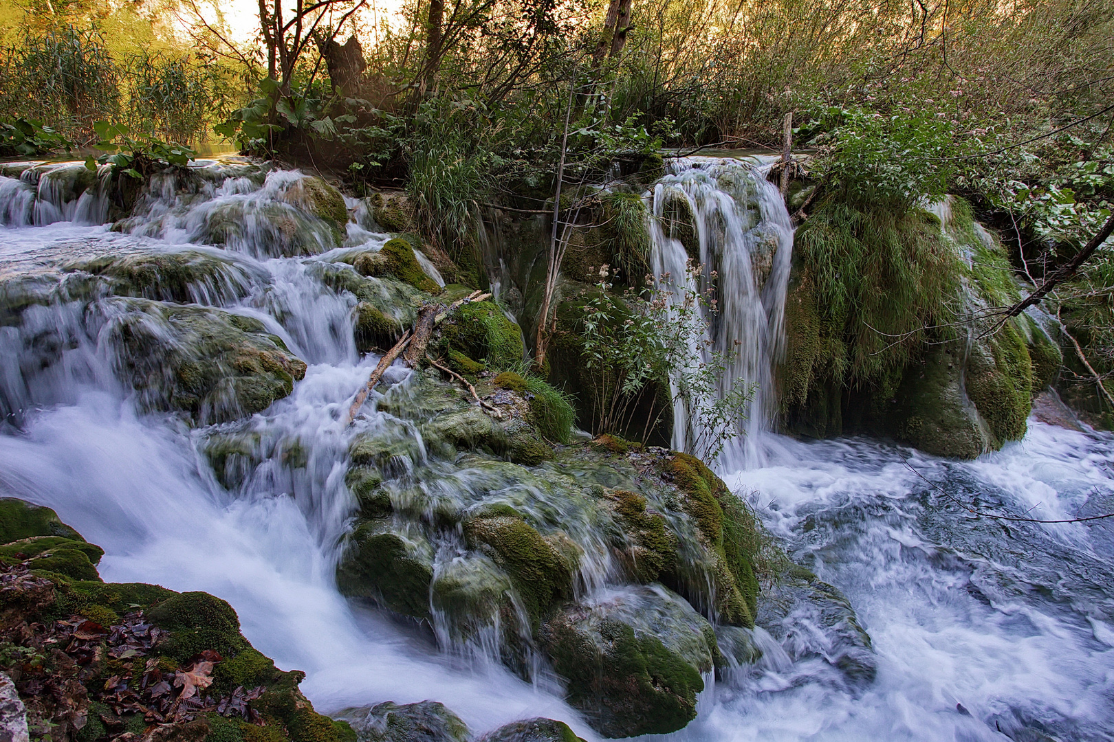 Wasserfall an den unteren Plitvicer Seen