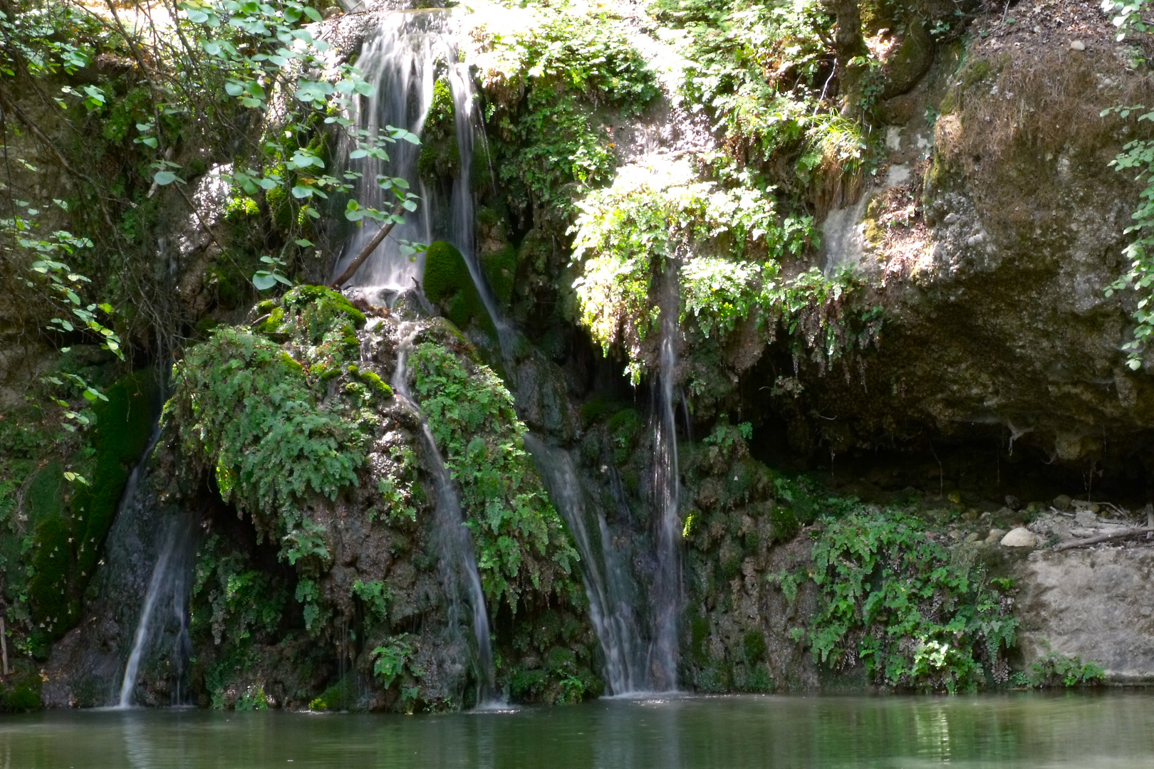 Wasserfall auf Rhodos ("Schmetterlings-Tal")