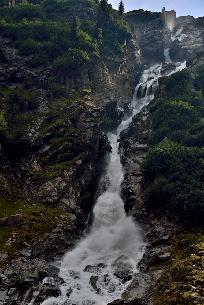 Wasserfall bei der Sulzenauhütte