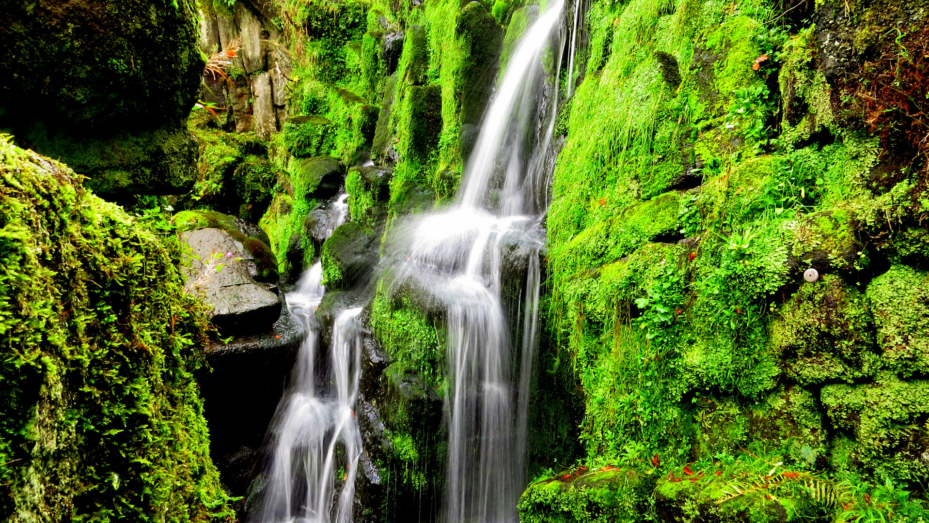 Wasserfall bei der Teufelsbrücke in Kassel