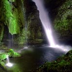 Wasserfall bei Nacht