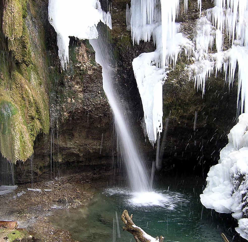 Wasserfall Hinang