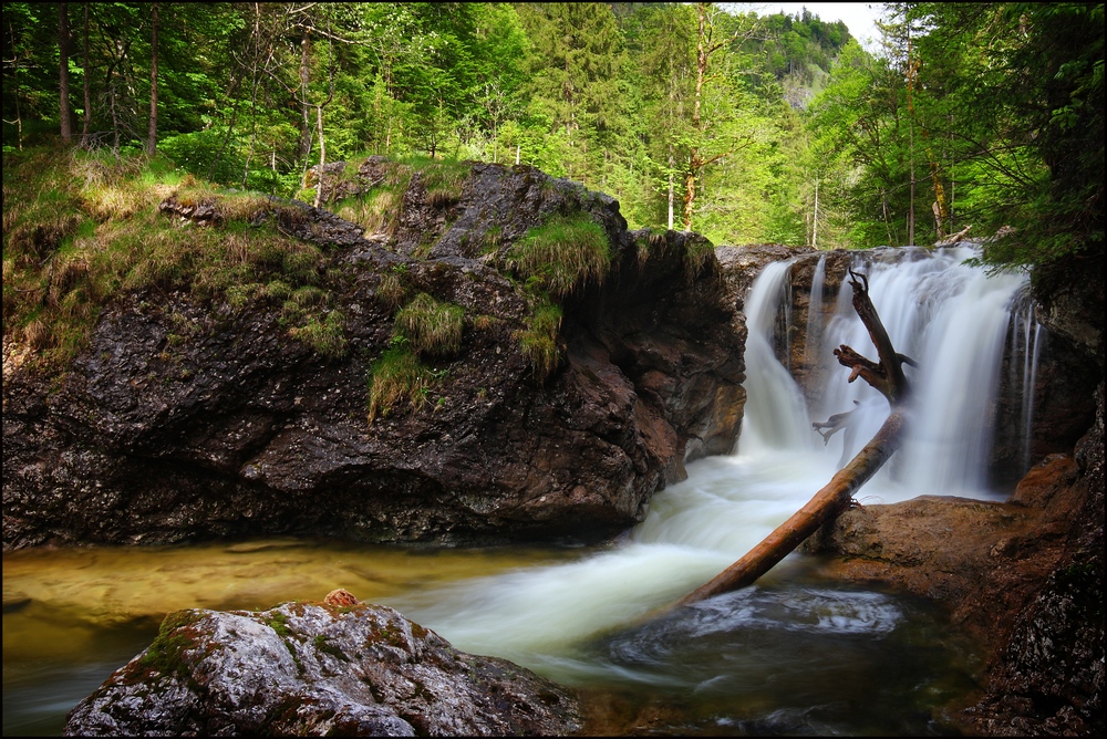 ~ WASSERFALL I ~