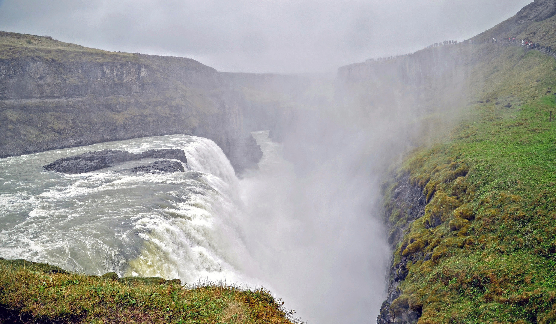 Wasserfall i Iceland