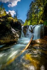 ~ WASSERFALL IM ESTERGEBIRGE I ~