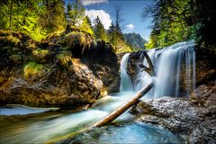 ~ WASSERFALL IM ESTERGEBIRGE III ~