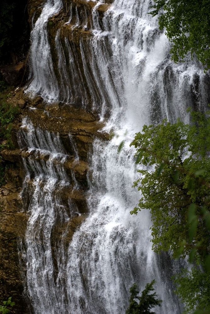 Wasserfall im französischen Jura (reload)