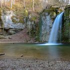 Wasserfall im Frühlingserwachen