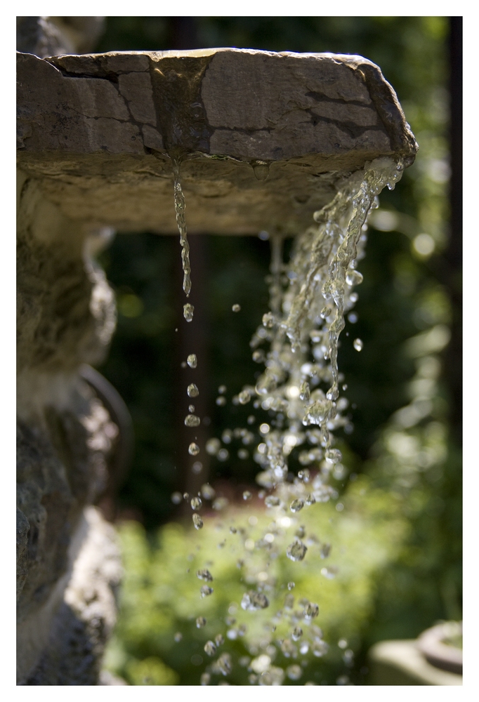 Wasserfall im Garten
