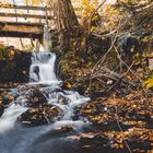 Wasserfall im Herbst