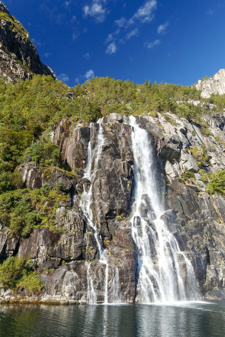 Wasserfall im Lysefjord