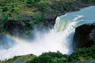 Wasserfall im Torres del Paine Nationalpark