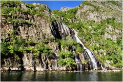 Wasserfall im Trollfjord