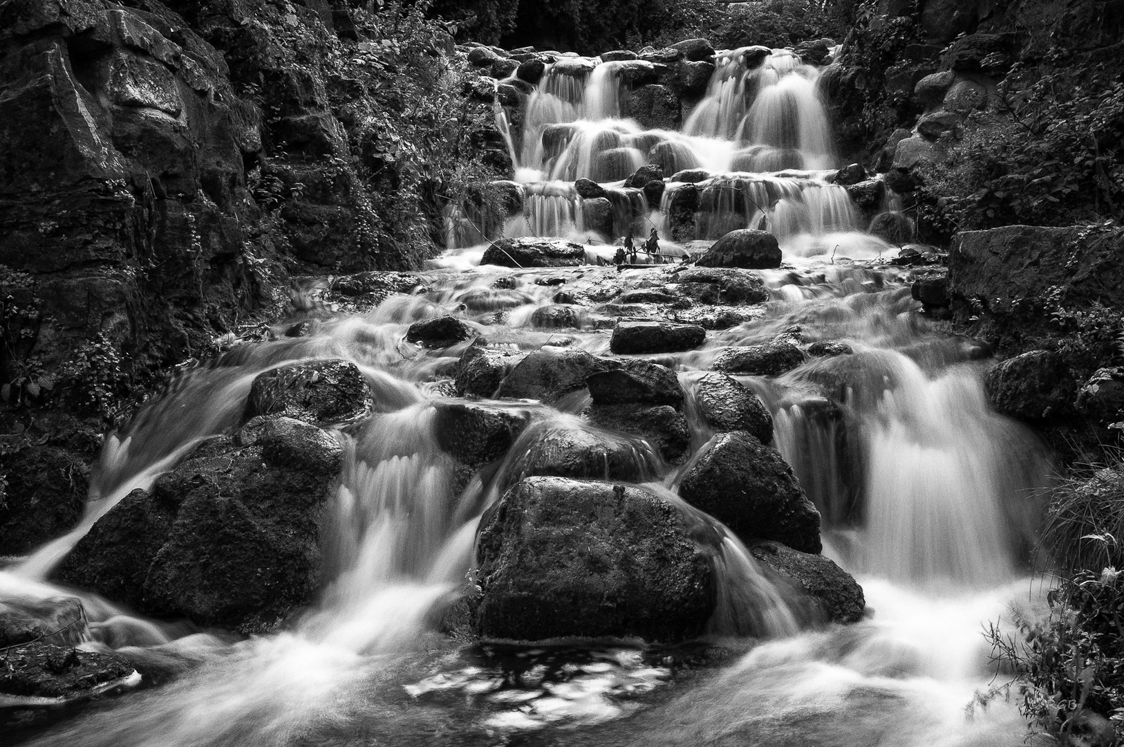 Wasserfall im Viktoriapark II