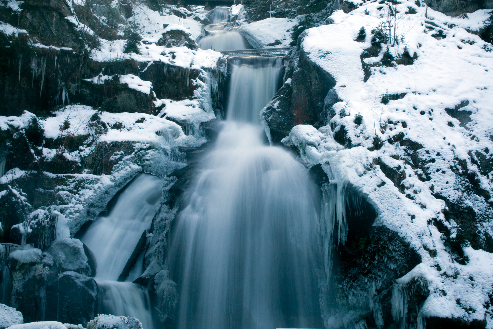 Wasserfall im Winter